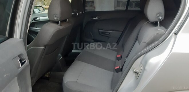 Opel Astra 2006, 300,000 km - 1.3 l - Bakı