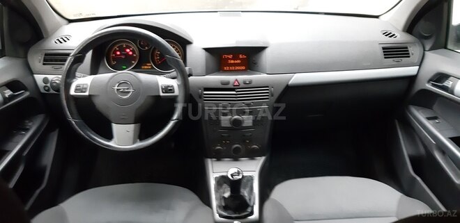Opel Astra 2006, 300,000 km - 1.3 l - Bakı