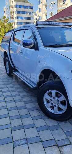 Mitsubishi L200 2010, 250,000 km - 2.5 l - Lənkəran