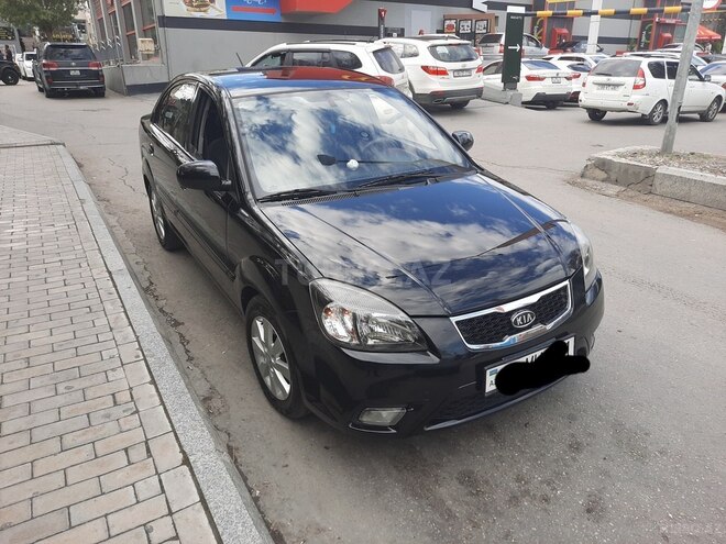 Kia Rio 2010, 235,000 km - 1.4 l - Bakı