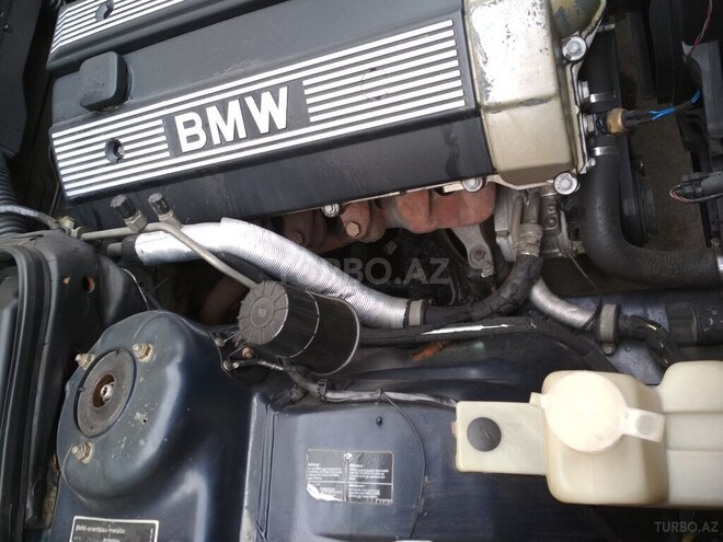 BMW 525 1994, 507,000 km - 2.5 l - Bakı