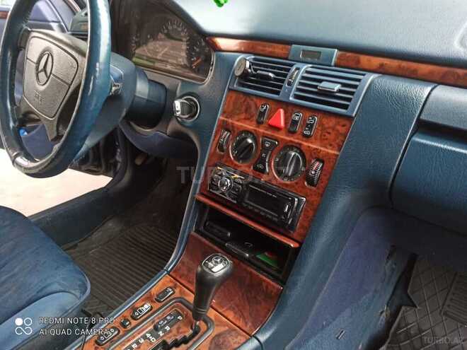 Mercedes E 200 1998, 436,000 km - 2.0 л - Bakı