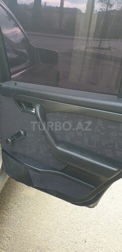 Mercedes C 200 1995, 246,000 km - 2.0 l - Bakı