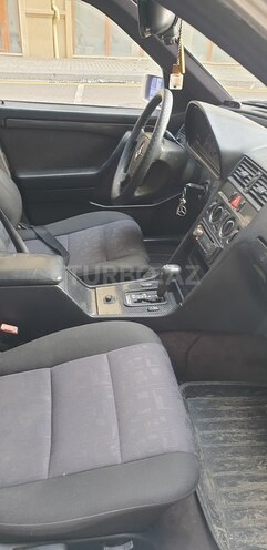 Mercedes C 200 1995, 246,000 km - 2.0 l - Bakı