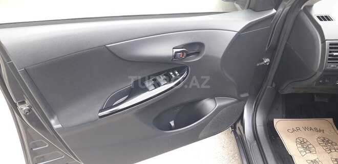 Toyota Corolla 2013, 193,200 km - 1.6 l - Bakı