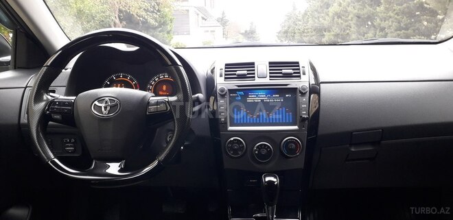 Toyota Corolla 2013, 193,200 km - 1.6 l - Bakı