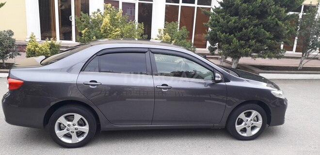 Toyota Corolla 2013, 193,200 km - 1.6 l - Bakı