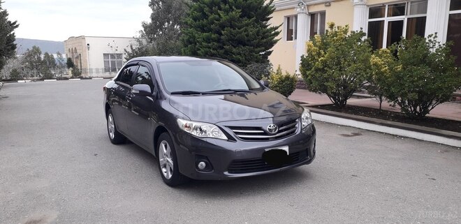 Toyota Corolla 2013, 193,200 km - 1.6 l - Bakı