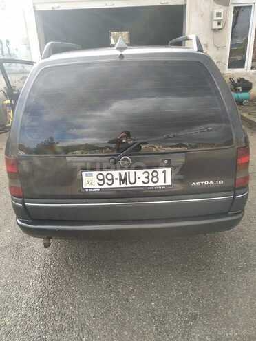 Opel Astra 1996, 418,000 km - 1.6 l - Şabran