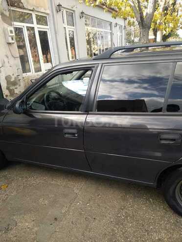 Opel Astra 1996, 418,000 km - 1.6 l - Şabran