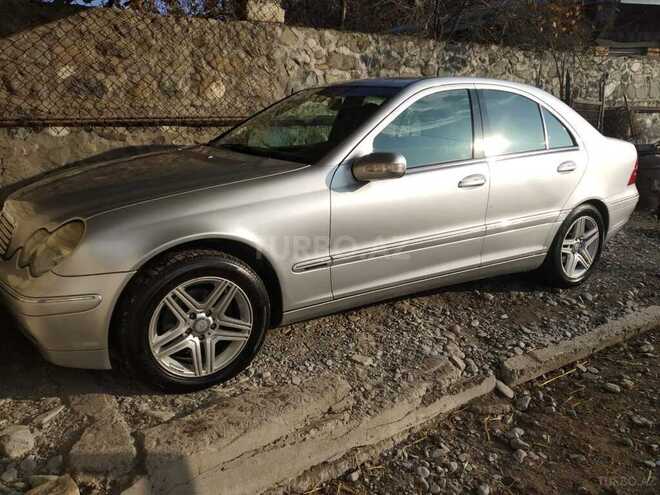 Mercedes C 200 2000, 344,280 km - 2.0 l - Şəki