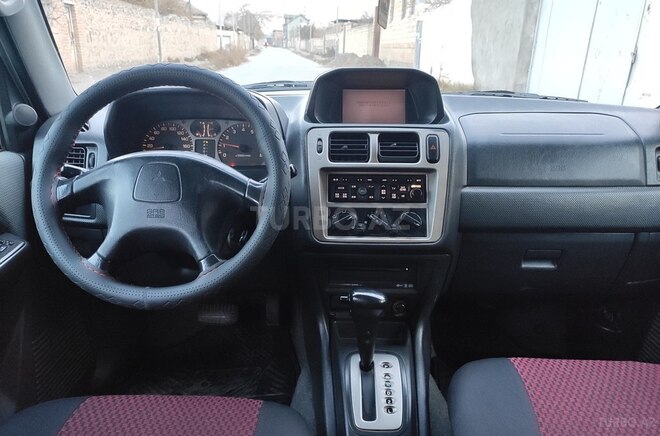Mitsubishi Pajero io 1999, 235,000 km - 1.8 l - Göygöl