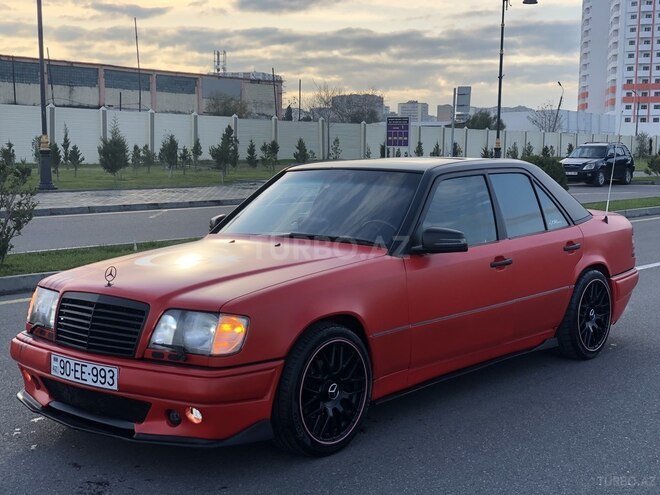 Mercedes E 220 1994, 386,000 km - 2.2 l - Bakı