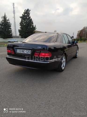Mercedes E 320 2001, 364,150 km - 3.2 л - Masallı