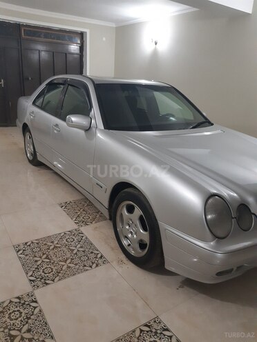 Mercedes E 220 2000, 365,563 km - 2.2 l - Ağstafa