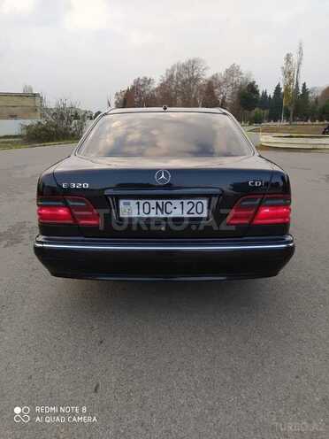 Mercedes E 320 2001, 364,150 km - 3.2 л - Masallı