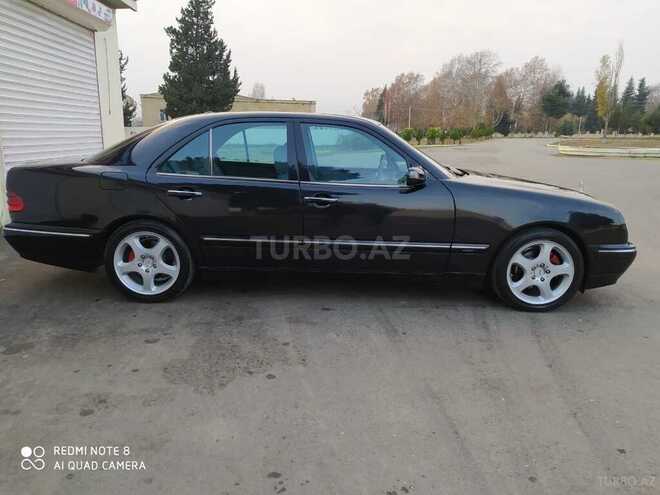 Mercedes E 320 2001, 364,150 km - 3.2 л - Masallı