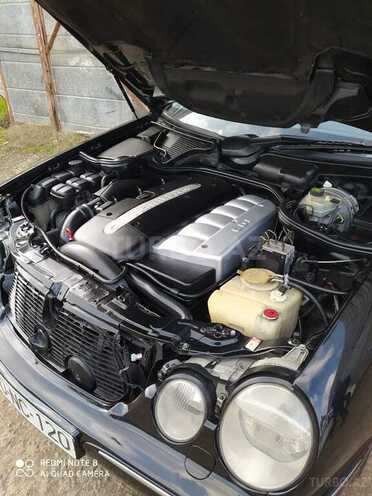 Mercedes E 320 2001, 364,150 km - 3.2 л - Masallı