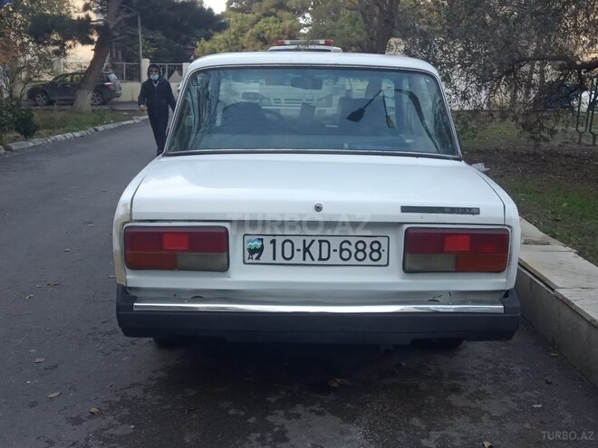 LADA (VAZ) 2107 2001, 900,000 km - 1.5 l - Bakı