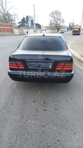 Mercedes E 240 1997, 320,000 km - 2.4 l - Gəncə