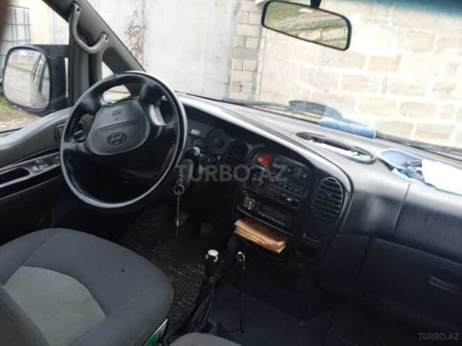 Hyundai H-1 2006, 527,000 km - 2.5 l - Şamaxı