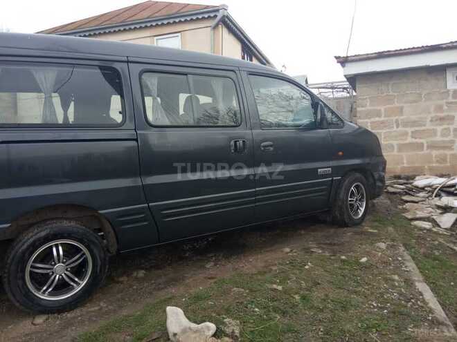 Hyundai H-1 2006, 527,000 km - 2.5 l - Şamaxı