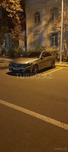 Mercedes E 300 2014, 151,000 km - 3.0 l - Mingəçevir