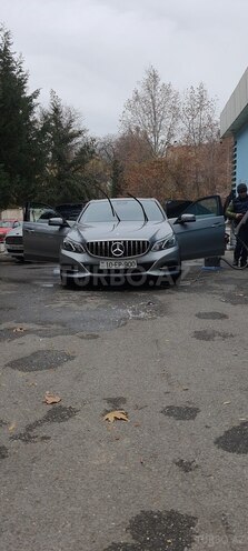 Mercedes E 300 2014, 151,000 km - 3.0 l - Mingəçevir