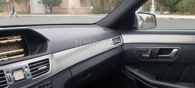 Mercedes E 300 2014, 151,000 km - 3.0 l - Mingəçevir