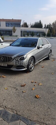 Mercedes E 300 2014, 151,000 km - 3.0 l - Mingəçevir