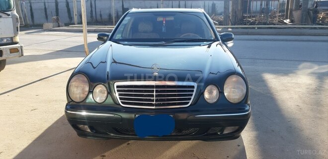 Mercedes E 320 2000, 328,000 km - 3.2 л - Quba