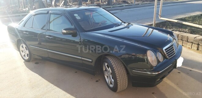 Mercedes E 320 2000, 328,000 km - 3.2 л - Quba