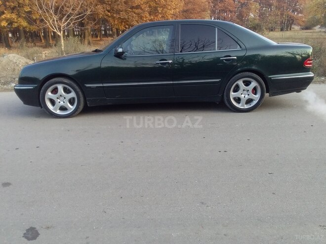 Mercedes E 280 2000, 256,486 km - 2.8 л - Tərtər