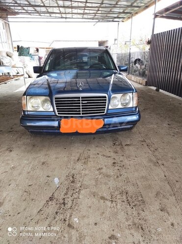 Mercedes E 250 1994, 240,000 km - 2.5 l - Bakı