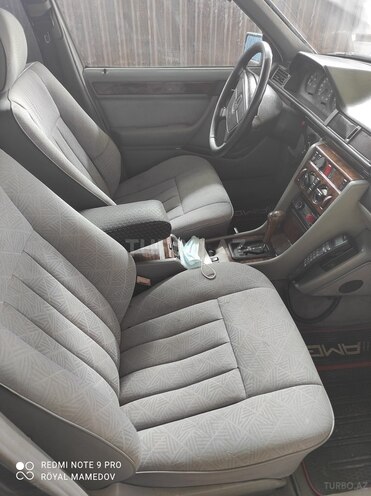 Mercedes E 250 1994, 240,000 km - 2.5 l - Bakı
