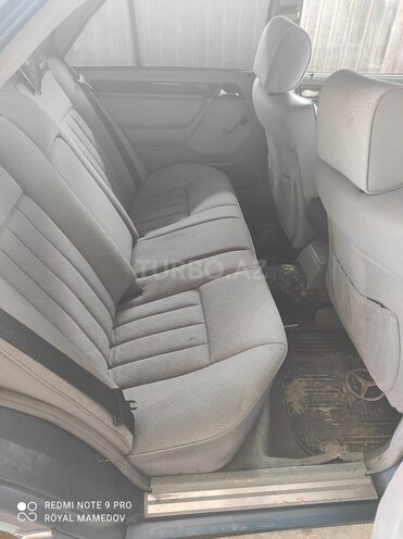 Mercedes E 250 1994, 240,000 km - 2.5 l - Bakı