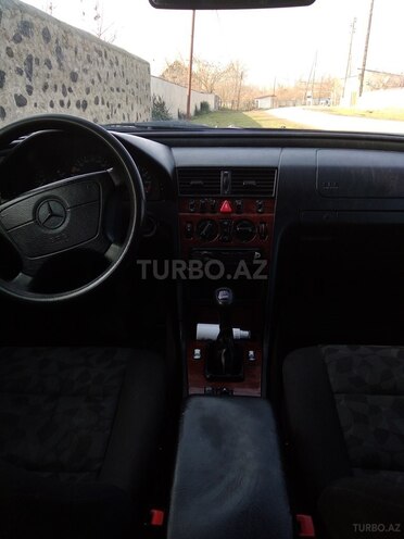 Mercedes C 180 1999, 420,000 km - 1.8 l - Balakən