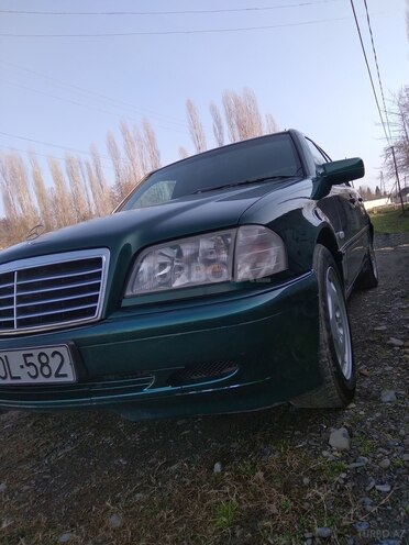 Mercedes C 180 1999, 420,000 km - 1.8 l - Balakən