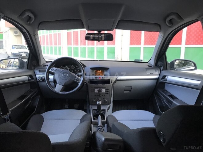 Opel Astra 2006, 158,900 km - 1.3 l - Bakı