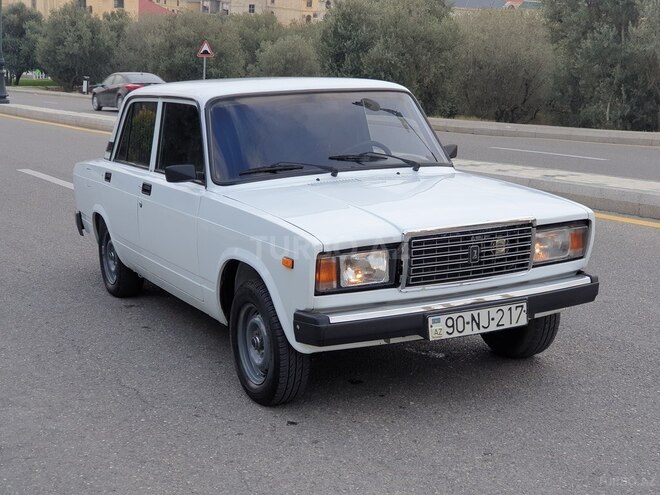 LADA (VAZ) 2107 2011, 180,000 km - 1.6 l - Bakı
