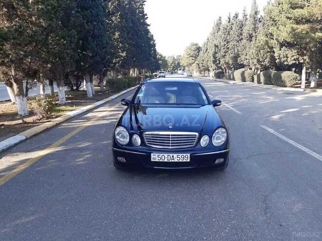 Mercedes E 270 2002, 319,000 km - 2.7 l - Sumqayıt