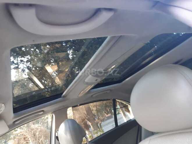 Mercedes E 270 2002, 319,000 km - 2.7 l - Sumqayıt