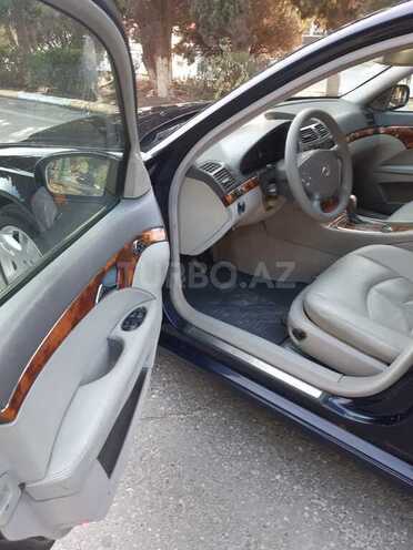 Mercedes E 270 2002, 319,000 km - 2.7 l - Sumqayıt