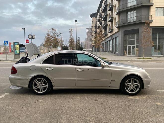 Mercedes E 220 2003, 345,000 km - 2.2 l - Bakı