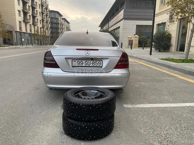 Mercedes E 220 2003, 345,000 km - 2.2 l - Bakı