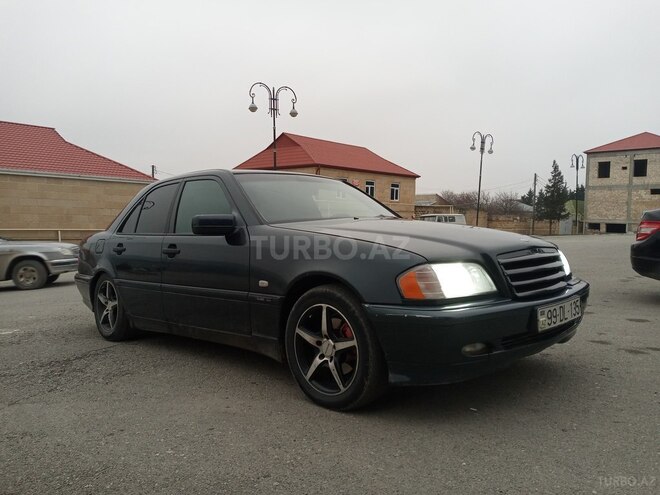 Mercedes C 220 2000, 621,997 km - 2.2 l - Bakı