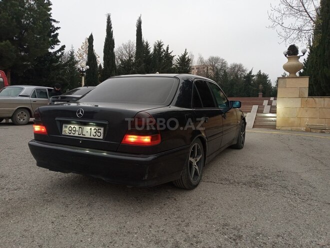 Mercedes C 220 2000, 621,997 km - 2.2 l - Bakı