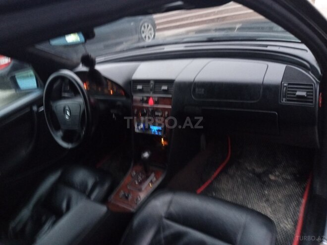 Mercedes C 220 2000, 621,997 km - 2.2 l - Bakı