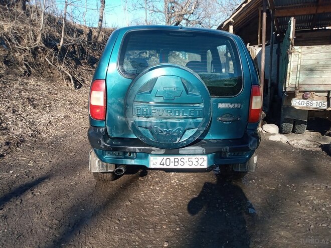Chevrolet Niva 2001, 191,127 km - 1.7 л - Quba