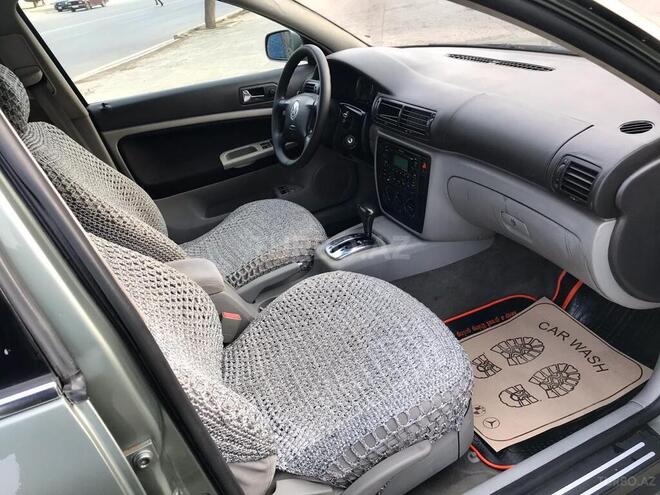 Volkswagen Passat 2002, 266,400 km - 1.8 l - Gəncə